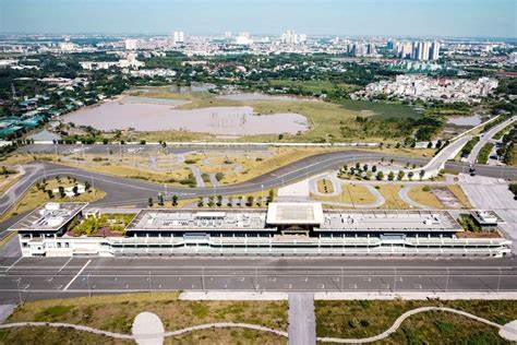 Nature Is Taking over Vietnam's Abandoned F1 Circuit