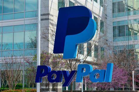 PayPal Conducts Its First Commerical Transaction With PYUSD - Blockhead