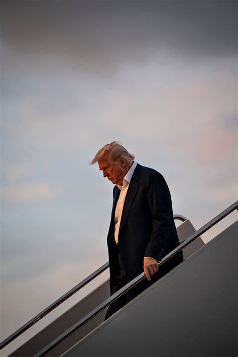 Auction to Dine with Trump Creates Foreign Influence Opportunity
