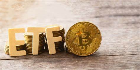 As Bitcoin ETFs Gain $1 Billion in One Day, Analyst Warns of Liquidity Crunch - Decrypt