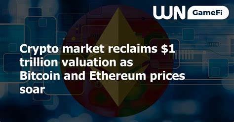 Crypto Market Back Above $1 Trillion as Bitcoin, Ethereum Rebound - Decrypt