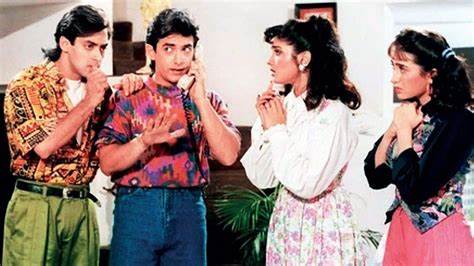 Rajkumar Santoshi's 'Andaz Apna Apna 2' to have original cast? - NewsBytes