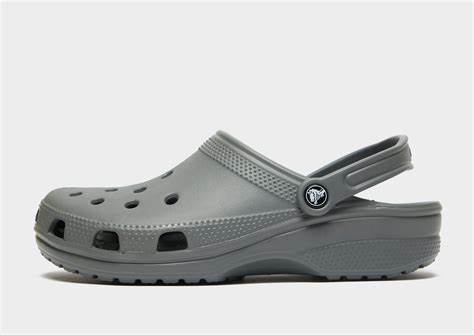 Crocs price target raised to $129 from $118 at Needham