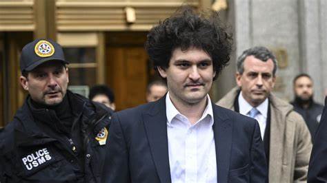 Prosecutors say a private message from Sam Bankman-Fried shows criminal intent. SBF says he was just trying to comfort a friend in distress - Fortune