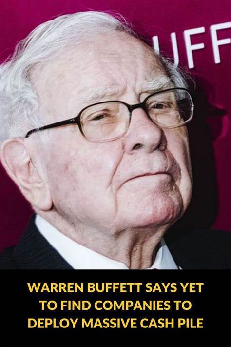Buffett: Time Isn't Right Yet to Deploy Enormous Cash Pile