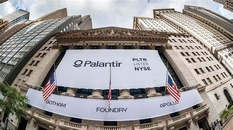 Should You Buy Palantir Stock After Its 57% Gain in 2025? Wall Street Has a Clear Answer for Investors