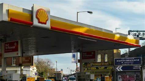 Shell Stock Rises as Earnings Beat Gives Hope on Oil. Exxon, Chevron Reporting Next