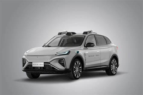 Pony AI vs. Tesla: Wall Street Is Torn on One of These Autonomous Vehicle Stocks, but Says to Buy the Other Because It Could Double