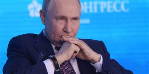 Exclusive-Europe to hand billions in frozen Russian cash to Western investors, sources say