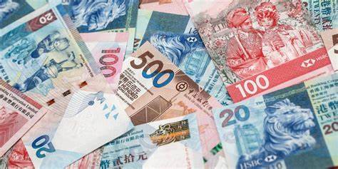 Hong Kong Ramps Up FX Intervention to Defend Currency Peg