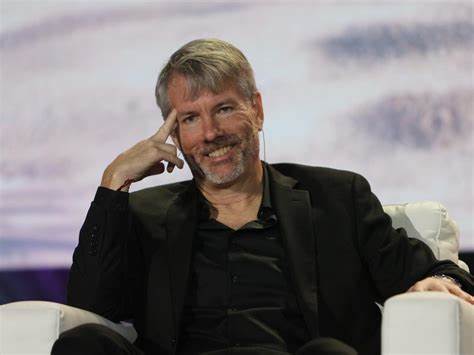 Michael Saylor Says Republicans Have More 'Progressive’ View on Crypto, Democrats ‘Drifting to the Middle’ - Yahoo Finance