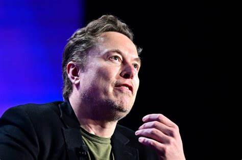 Elon Musk Acknowledges 'Merit In Bitcoin,' Bares 'Soft Spot' For $DOGE - International Business Times