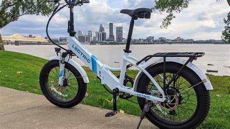 E-bikes make your city smaller