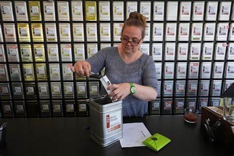'Nowhere to turn': Small businesses dependent on imports from China are feeling more desperate