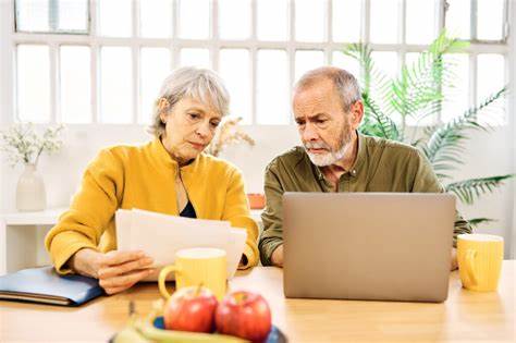 Should clients in the 'retirement red zone' reconsider withdrawal strategies?