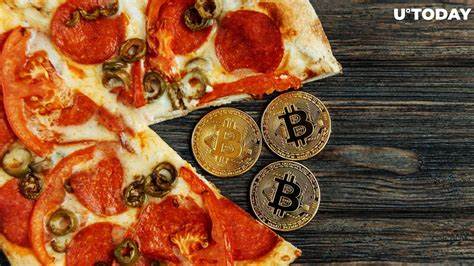 Amazing Satoshi Facts Revealed About Guy Who Bought Pizza for 10,000 BTC By U.Today - Investing.com