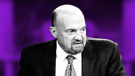 Jim Cramer: UnitedHealth (UNH) Can “Do Whatever It Wants” Under Current Administration