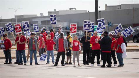 Hundreds of auto workers temporarily laid off by GM and Stellantis — how to cope when you’re furloughed