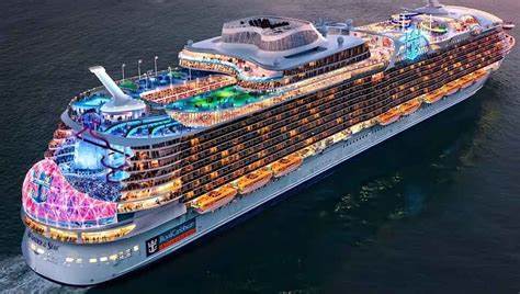 Royal Caribbean Profit, Outlook Boosted by Higher Prices, Lower Costs