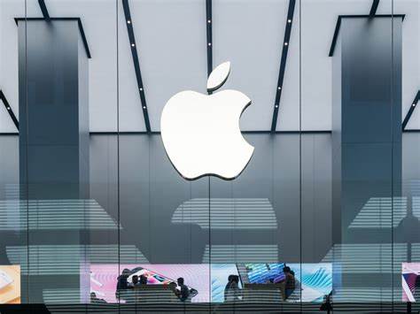 Apple softens crypto-related app rules, 'hugely bullish' for crypto industry
