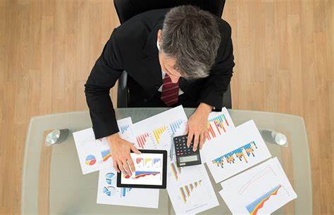 The Top 5 Skills Every Actuary Needs - Investopedia