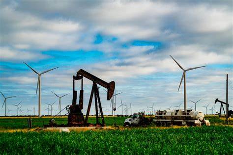 3 High-Yield Energy Stocks to Buy to Create Years of Passive Income